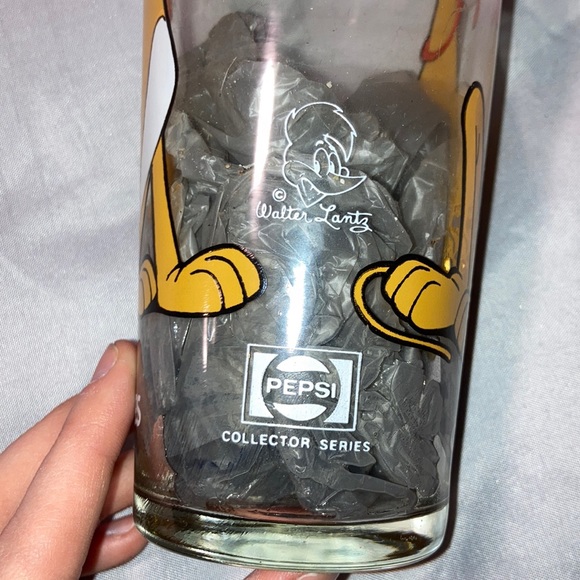 a cup - Picture 2 of 2